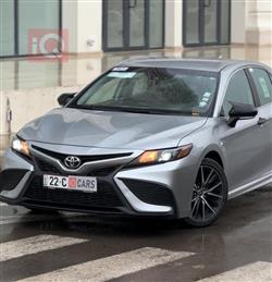 تۆیۆتا کامری